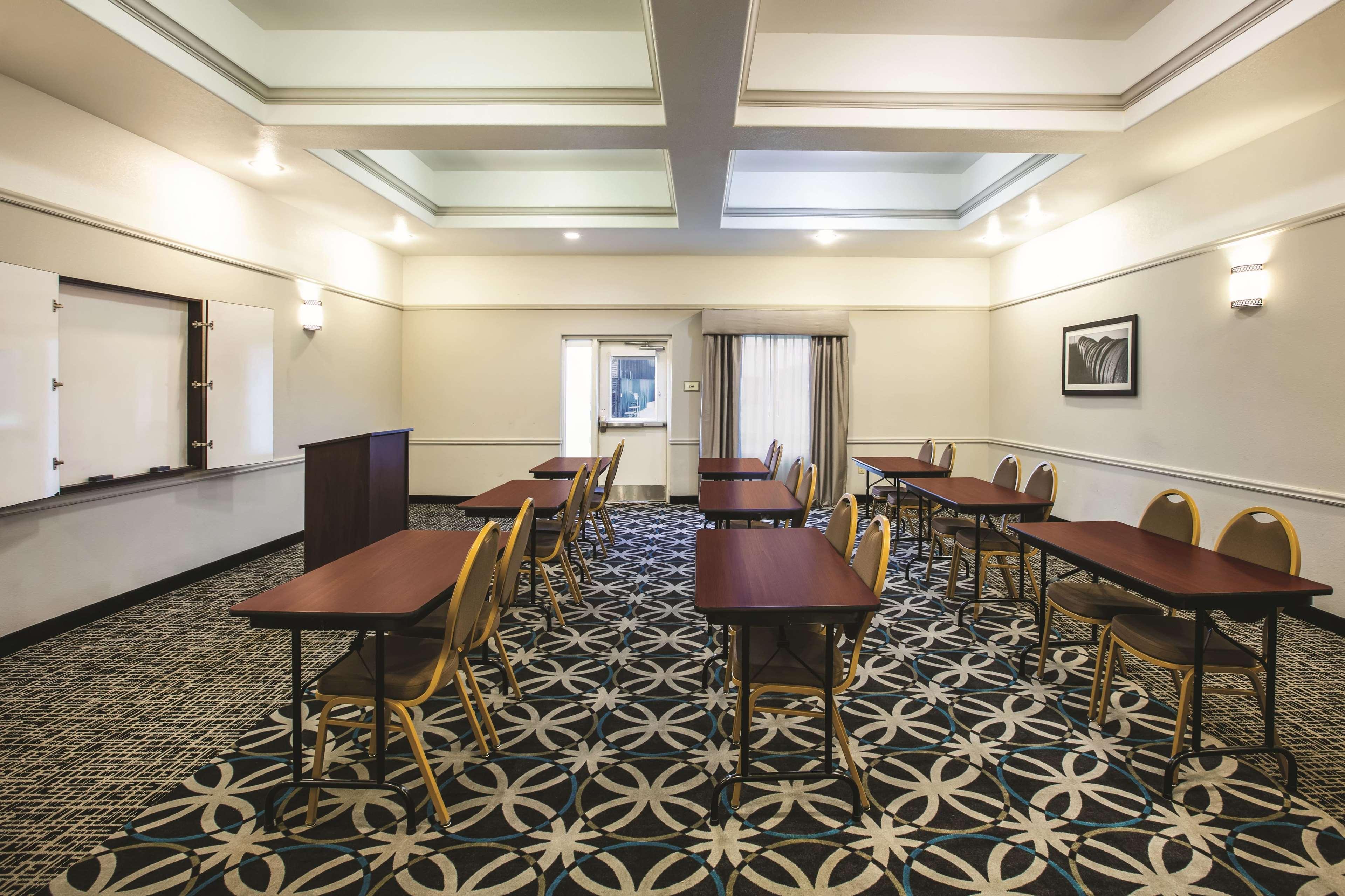 Hotel La Quinta By Wyndham Brownwood Zewnętrze zdjęcie